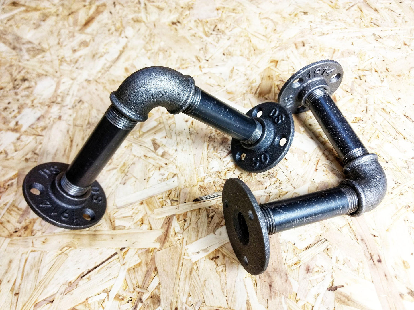 Gas Pipe Shelf Brackets (pair)